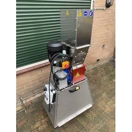 Precious Plastic Extruder,Precious Plastic Shredder, Precious Plastic Injection | Mini Shredder AM 2018/200
